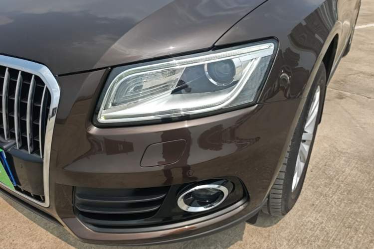 Used Audi Q5 2015 40 TFSI Technology Edition Left Front Headlight