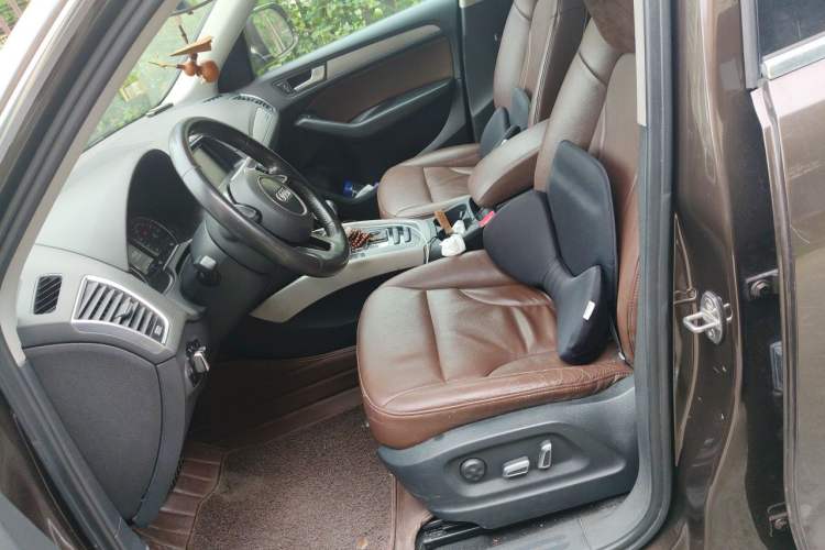 Used Audi Q5 2015 40 TFSI Trendy Edition Left Front Seat