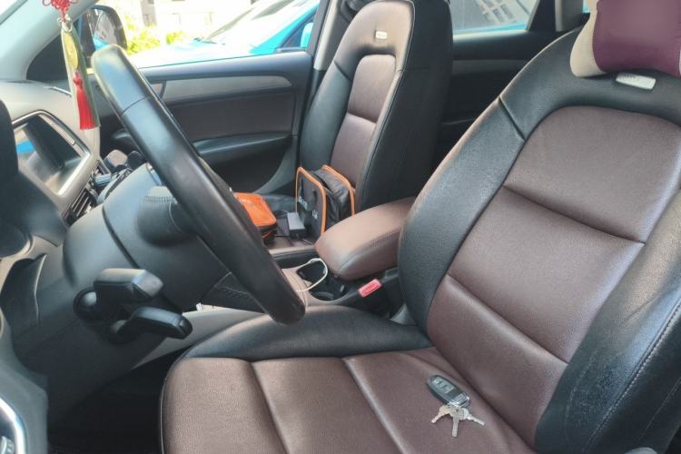 Used Audi Q5 2015 40 TFSI Trendy Edition Left Front Seat