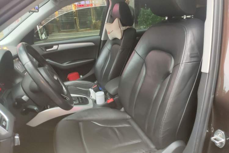 Used Audi Q5 2015 40 TFSI Technology Edition Left Front Seat