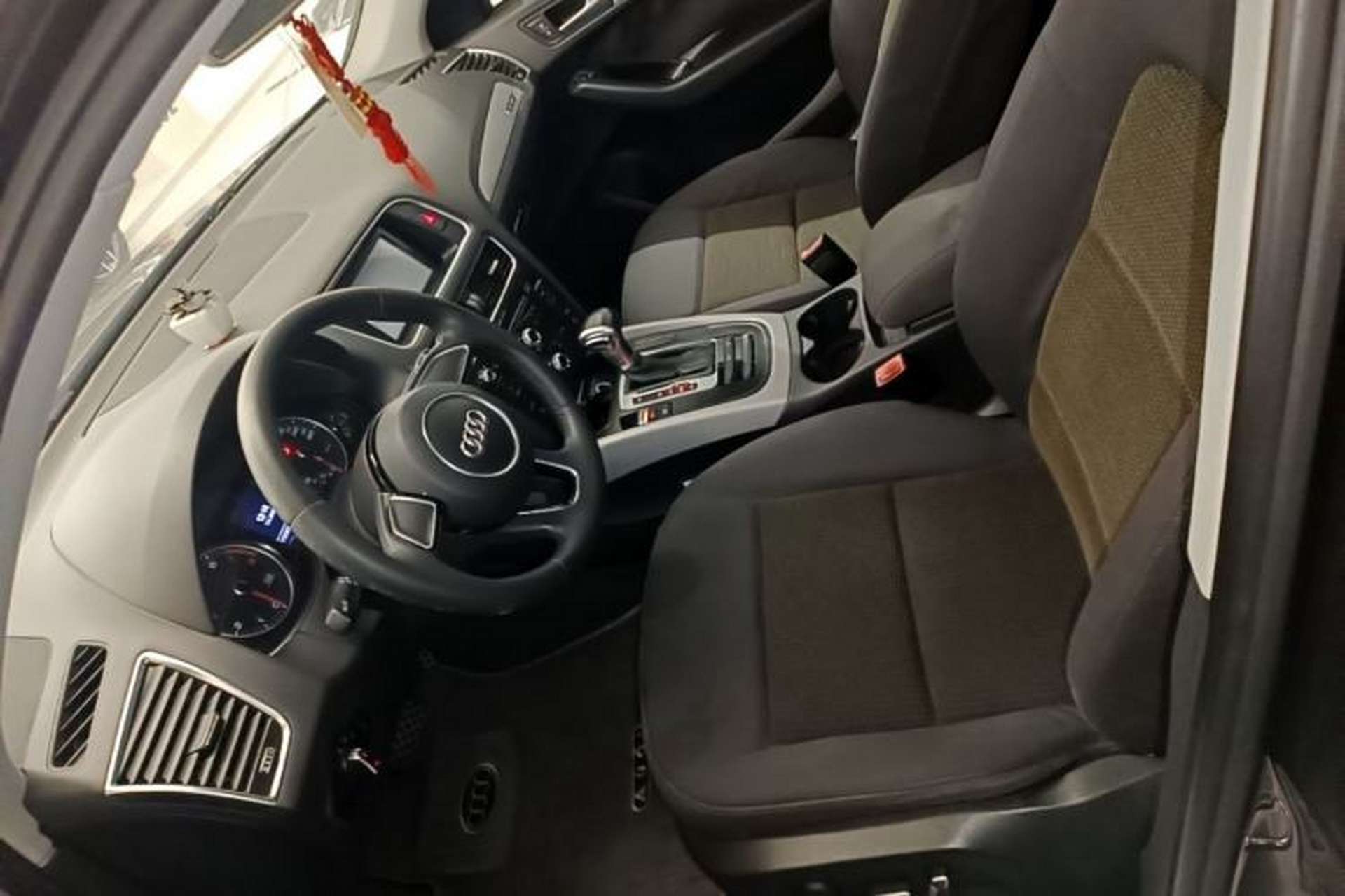 Used Audi Q5 2015 40 TFSI Trendy Edition Left Front Seat