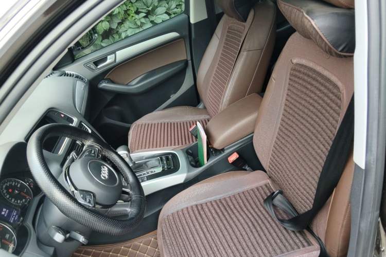 Used Audi Q5 2015 40 TFSI Technology Edition Left Front Seat