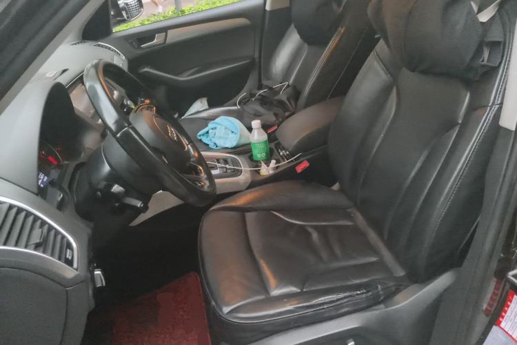 Used Audi Q5 2015 40 TFSI Technology Edition Left Front Seat
