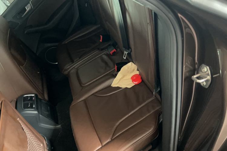 Used Audi Q5 2015 40 TFSI Comfort Model Left Rear Seat