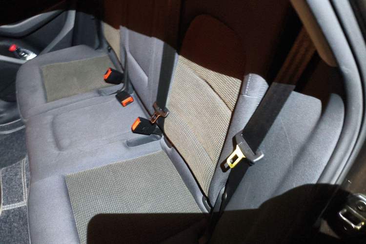 Used Audi Q5 2015 40 TFSI Trendy Edition Left Rear Seat