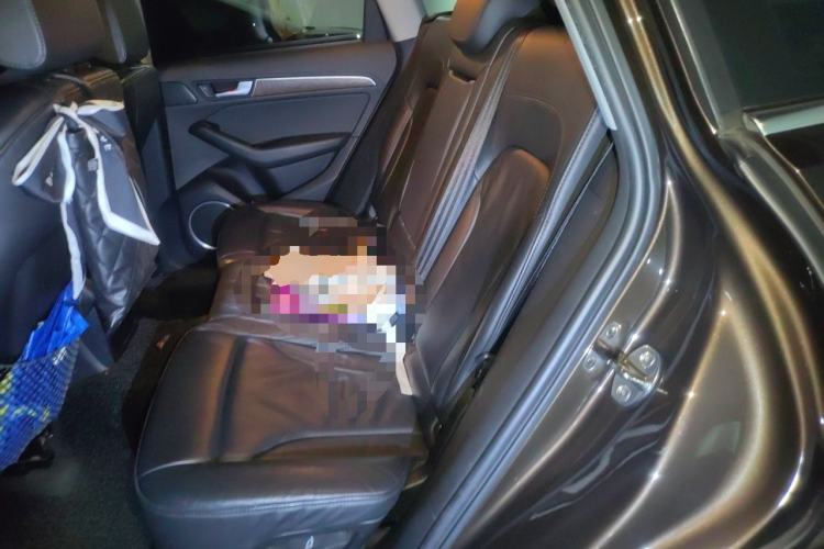 Used Audi Q5 2015 40 TFSI Comfort Model Left Rear Seat