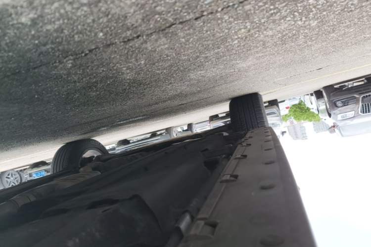 Used Audi Q5 2015 40 TFSI Technology Edition Left Side Sill