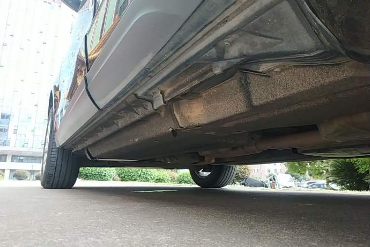 Used Audi Q5 2015 40 TFSI Technology Edition Left Side Sill