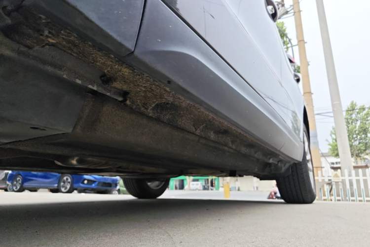 Used Audi Q5 2015 40 TFSI Technology Edition Left Side Sill