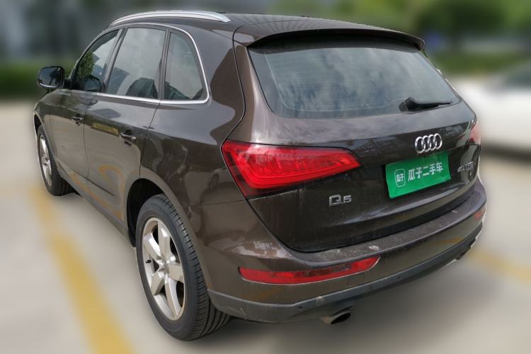 Used Audi Q5 2015 40 TFSI Comfort Model Rear Left 45 Deg
