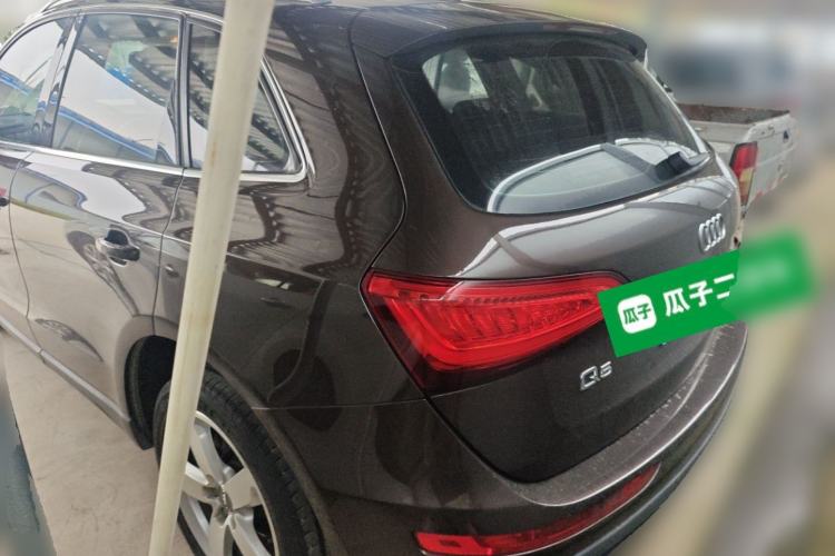 Used Audi Q5 2015 40 TFSI Comfort Model Rear Left 45 Deg