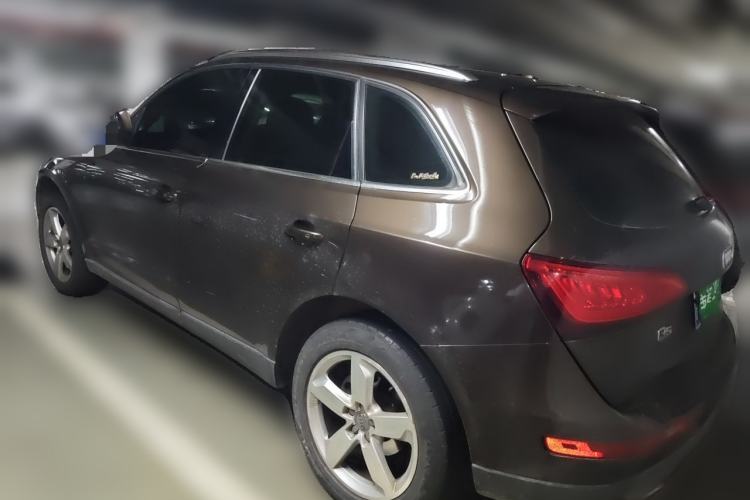 Used Audi Q5 2015 40 TFSI Comfort Model Rear Left 45 Deg