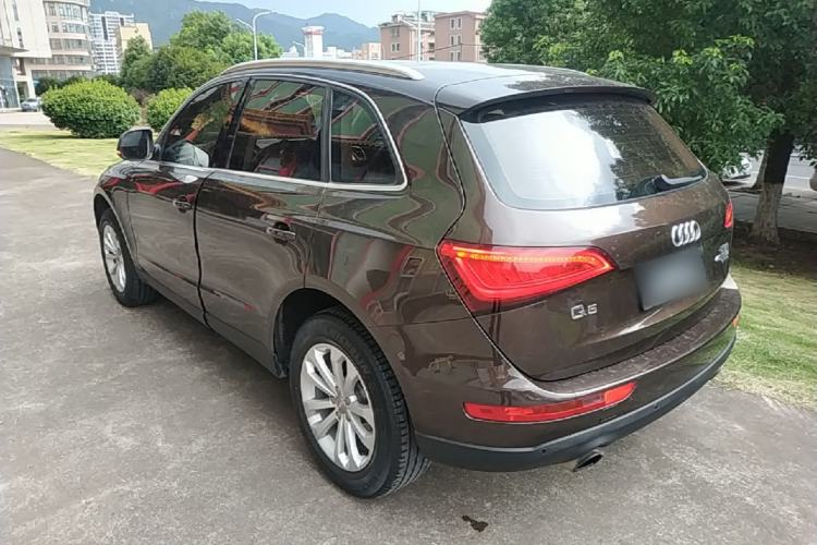 Used Audi Q5 2015 40 TFSI Technology Edition Rear Left 45 Deg