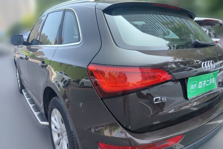 Used Audi Q5 2015 40 TFSI Technology Edition Rear Left 45 Deg