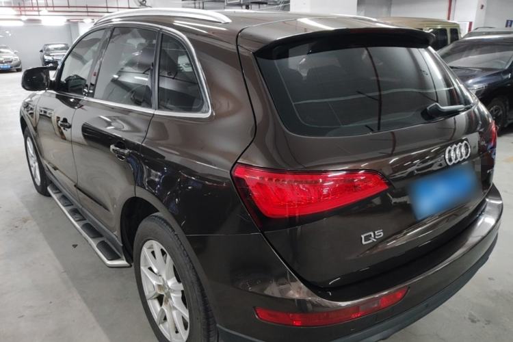 Used Audi Q5 2015 40 TFSI Trendy Edition Rear Left 45 Deg