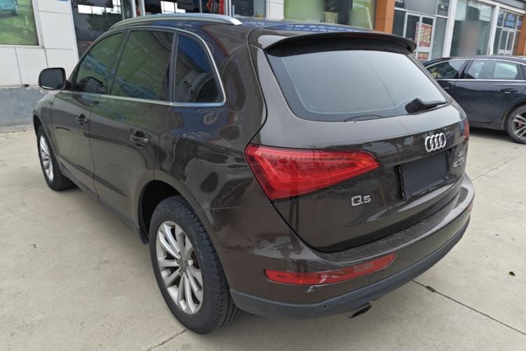 Used Audi Q5 2015 40 TFSI Technology Edition Rear Left 45 Deg