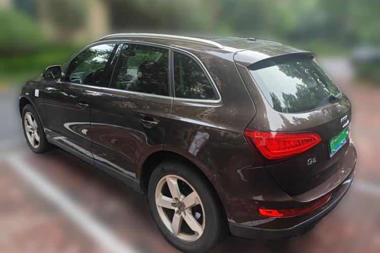Used Audi Q5 2015 40 TFSI Comfort Model Rear Left 45 Deg