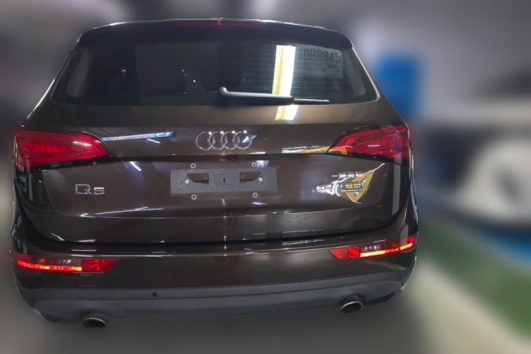 Used Audi Q5 2015 40 TFSI Comfort Model Rear