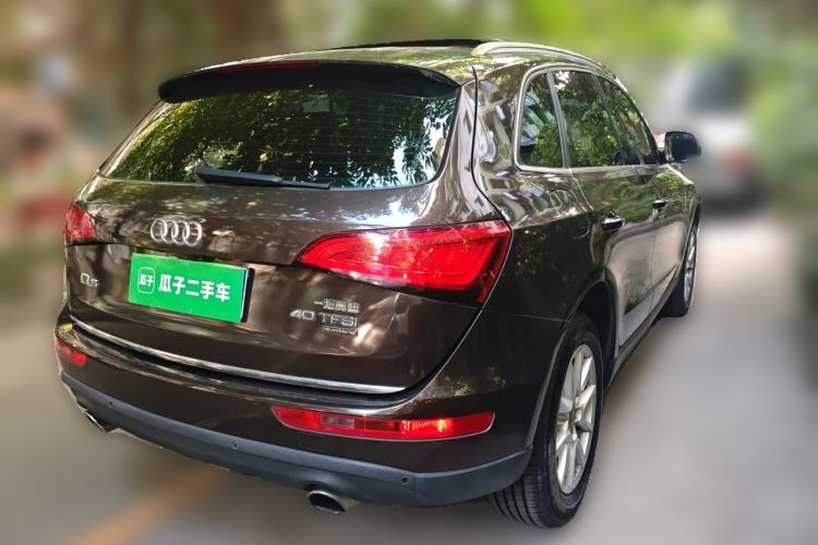Used Audi Q5 2015 40 TFSI Trendy Edition Rear Right 45 Deg