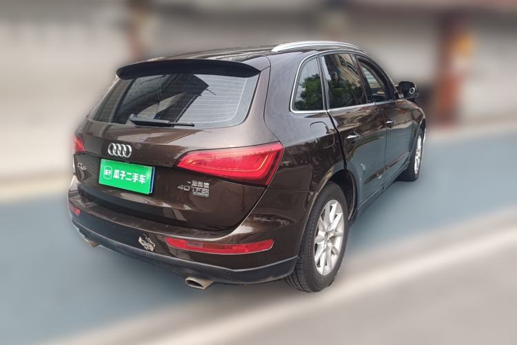 Used Audi Q5 2015 40 TFSI Trendy Edition Rear Right 45 Deg