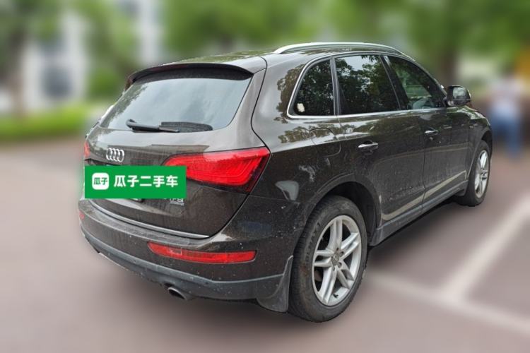 Used Audi Q5 2015 40 TFSI Comfort Model Rear Right 45 Deg