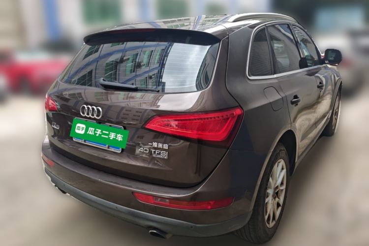 Used Audi Q5 2015 40 TFSI Technology Edition Rear Right 45 Deg