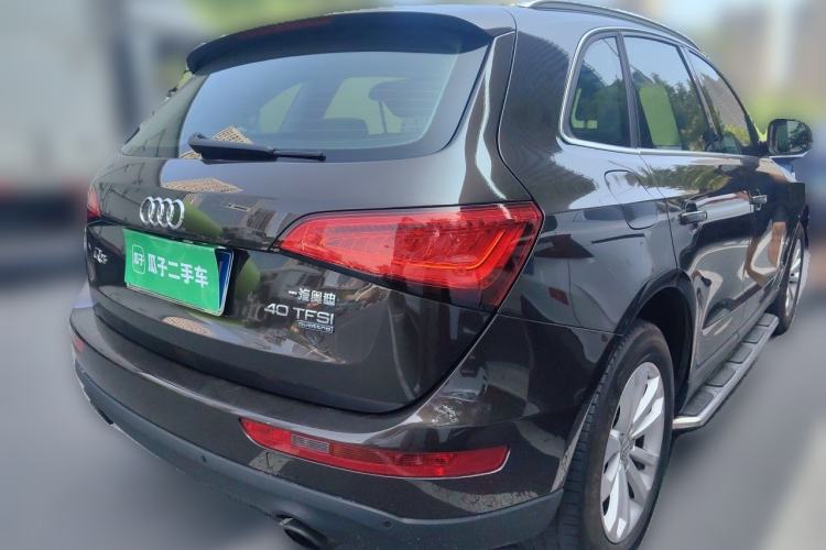 Used Audi Q5 2015 40 TFSI Technology Edition Rear Right 45 Deg