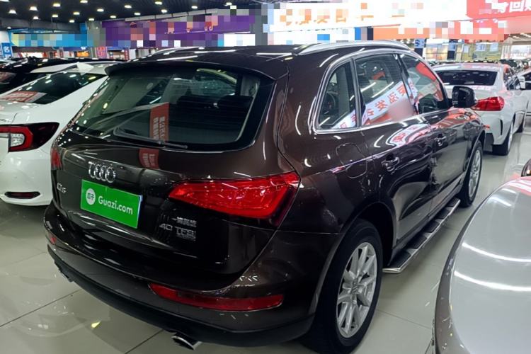 Used Audi Q5 2015 40 TFSI Trendy Edition Rear Right 45 Deg