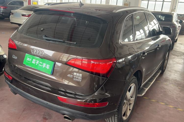 Used Audi Q5 2015 40 TFSI Comfort Model Rear Right 45 Deg
