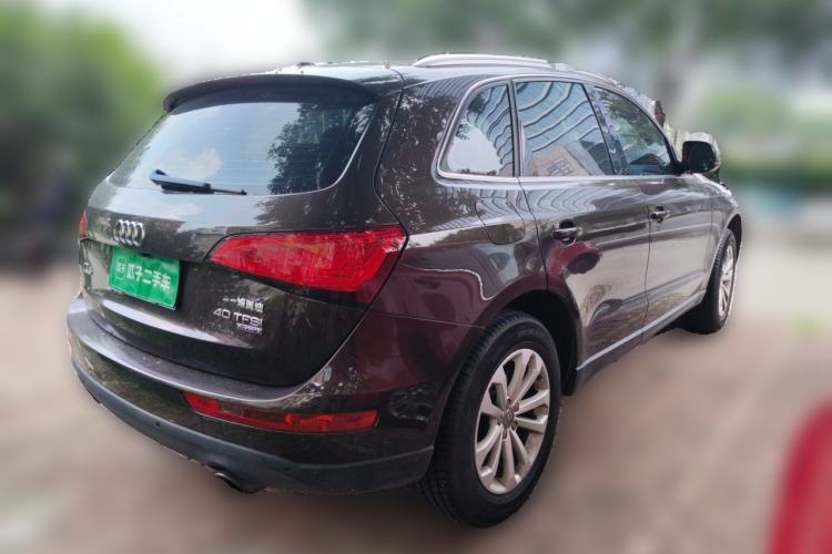 Used Audi Q5 2015 40 TFSI Technology Edition Rear Right 45 Deg
