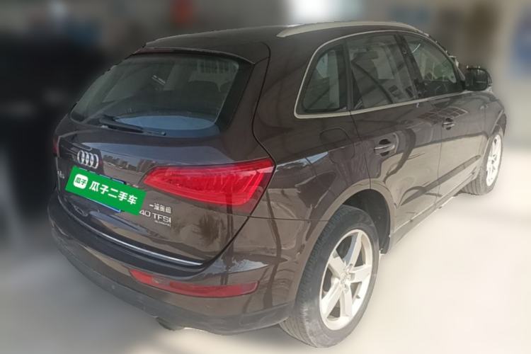 Used Audi Q5 2015 40 TFSI Comfort Model Rear Right 45 Deg