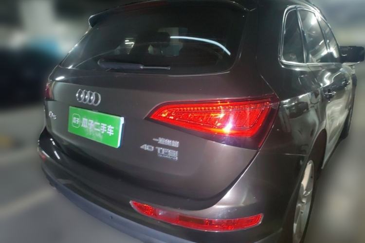 Used Audi Q5 2015 40 TFSI Comfort Model Rear