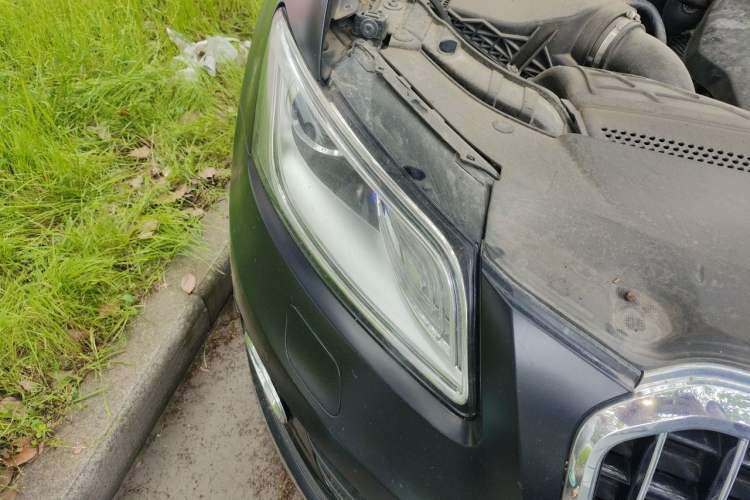 Used Audi Q5 2015 40 TFSI Technology Edition Right Front Headlight