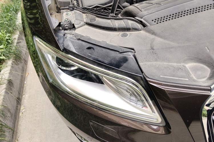 Used Audi Q5 2015 40 TFSI Technology Edition Right Front Headlight