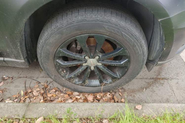 Used Audi Q5 2015 40 TFSI Technology Edition Right Front Wheel Hub