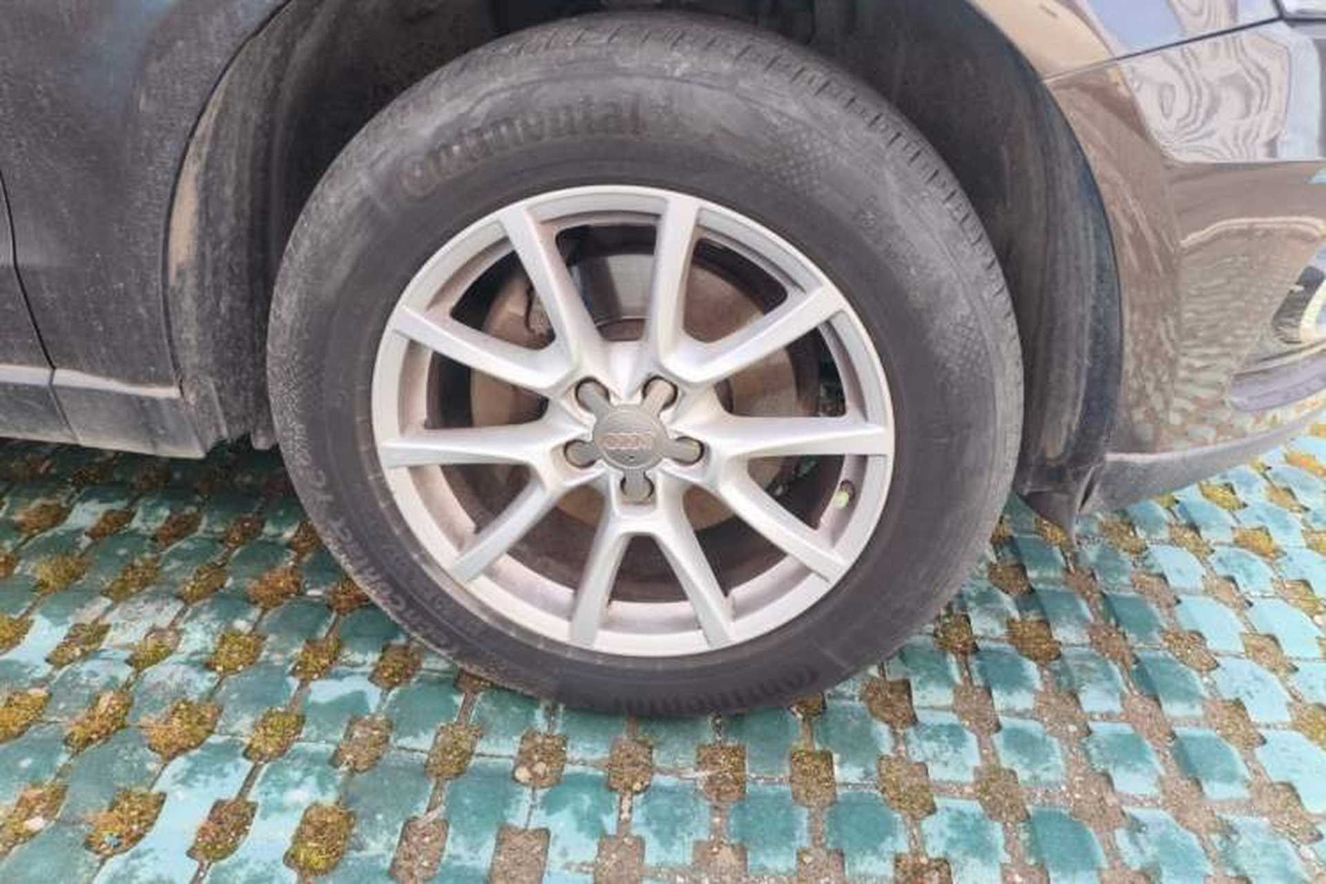 Used Audi Q5 2015 40 TFSI Trendy Edition Right Front Wheel Hub