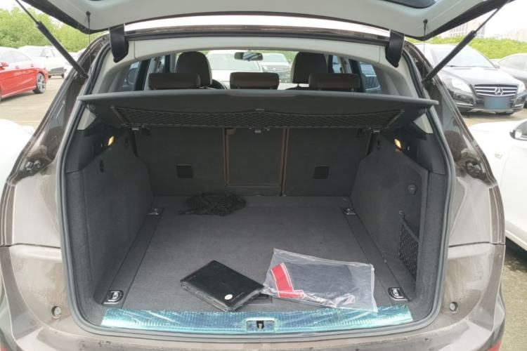 Used Audi Q5 2015 40 TFSI Technology Edition Trunk