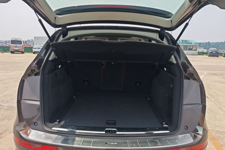 Used Audi Q5 2015 40 TFSI Technology Edition Trunk