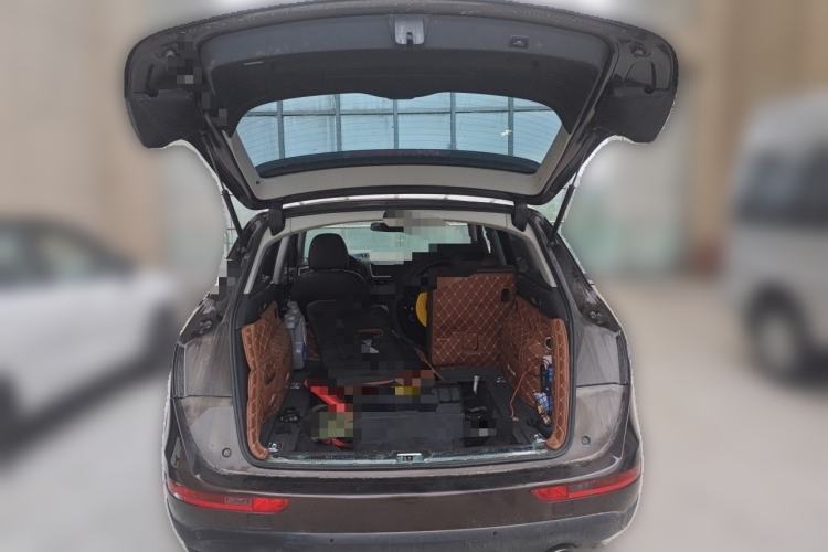Used Audi Q5 2015 40 TFSI Trendy Edition Trunk