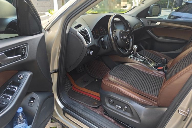 Used Audi Q5 2015 40 TFSI Comfort Model Driver Seat