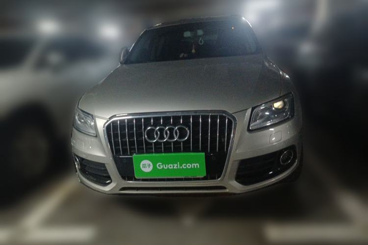Used Audi Q5 2015 40 TFSI Comfort Model Front