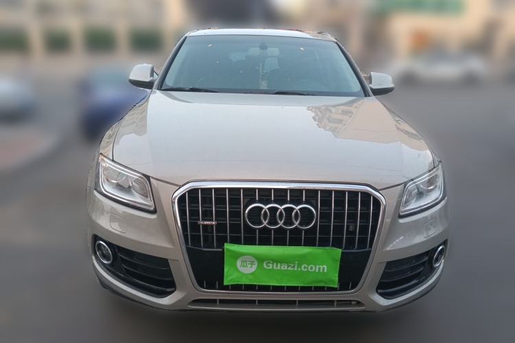 Used Audi Q5 2015 40 TFSI Comfort Model Front