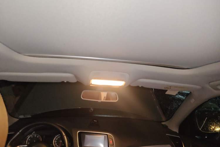 Used Audi Q5 2015 40 TFSI Technology Edition Headliner