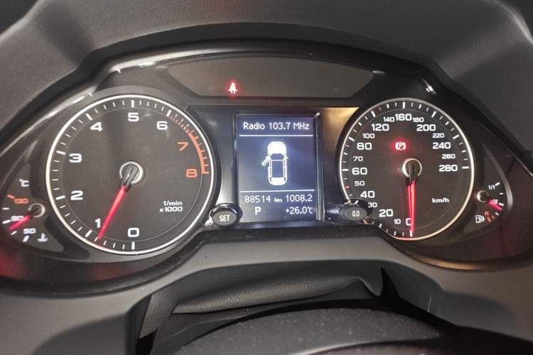 Used Audi Q5 2015 40 TFSI Trendy Edition Instrument Cluster