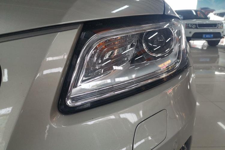 Used Audi Q5 2015 40 TFSI Technology Edition Left Front Headlight