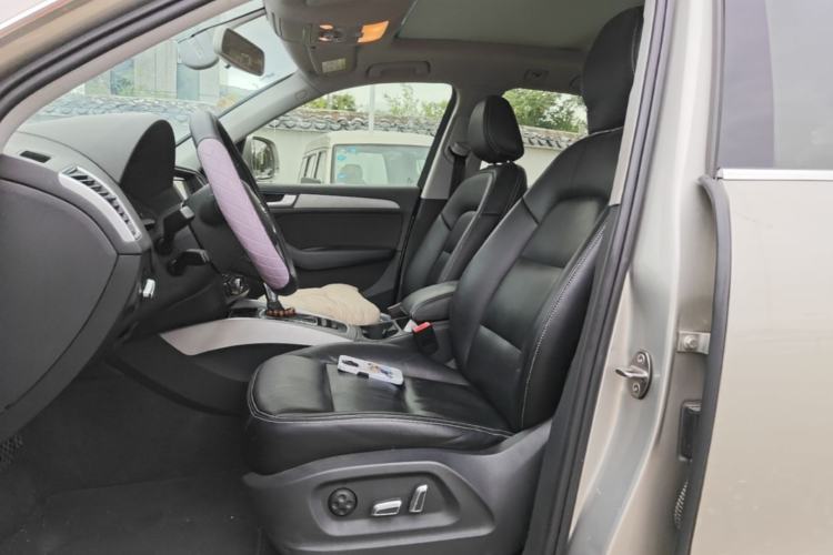 Used Audi Q5 2015 40 TFSI Trendy Edition Left Front Seat