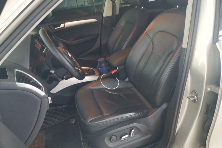 Used Audi Q5 2015 40 TFSI Technology Edition Left Front Seat