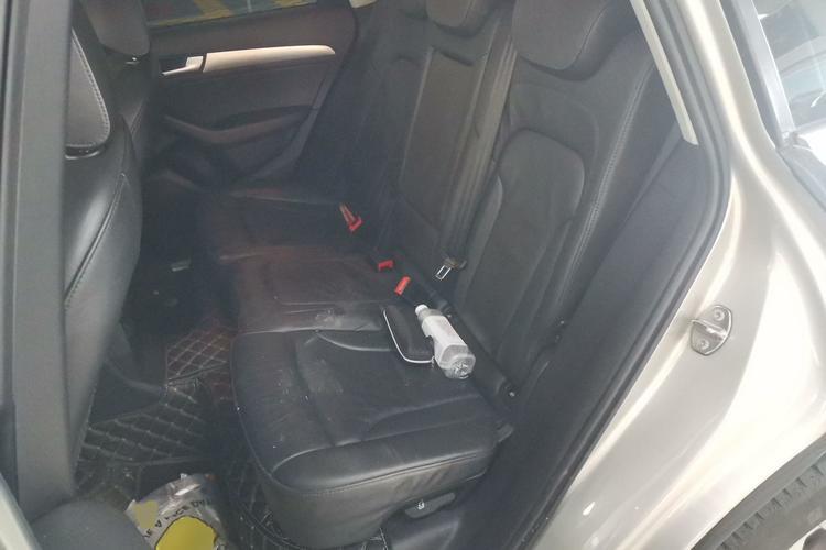 Used Audi Q5 2015 40 TFSI Technology Edition Left Rear Seat
