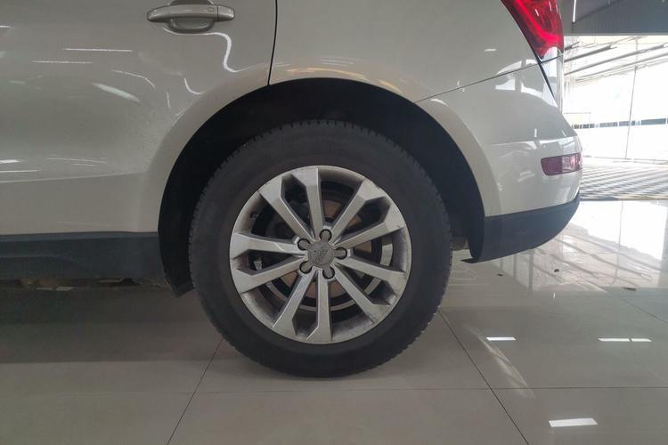 Used Audi Q5 2015 40 TFSI Technology Edition Left Rear Wheel Hub