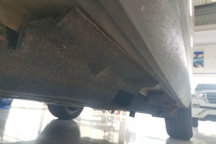 Used Audi Q5 2015 40 TFSI Technology Edition Left Side Sill